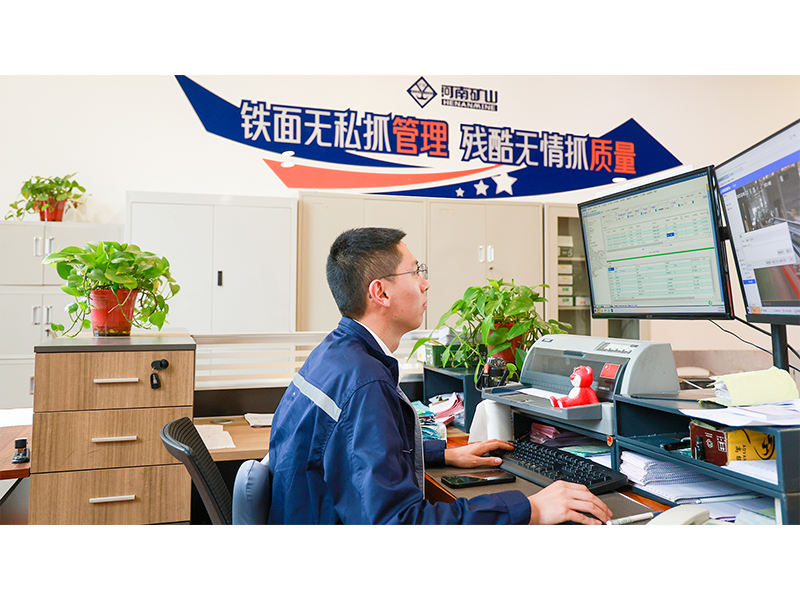 馬上就辦｜他以責(zé)任與熱忱樹立了“熱心服務(wù)”的榜樣